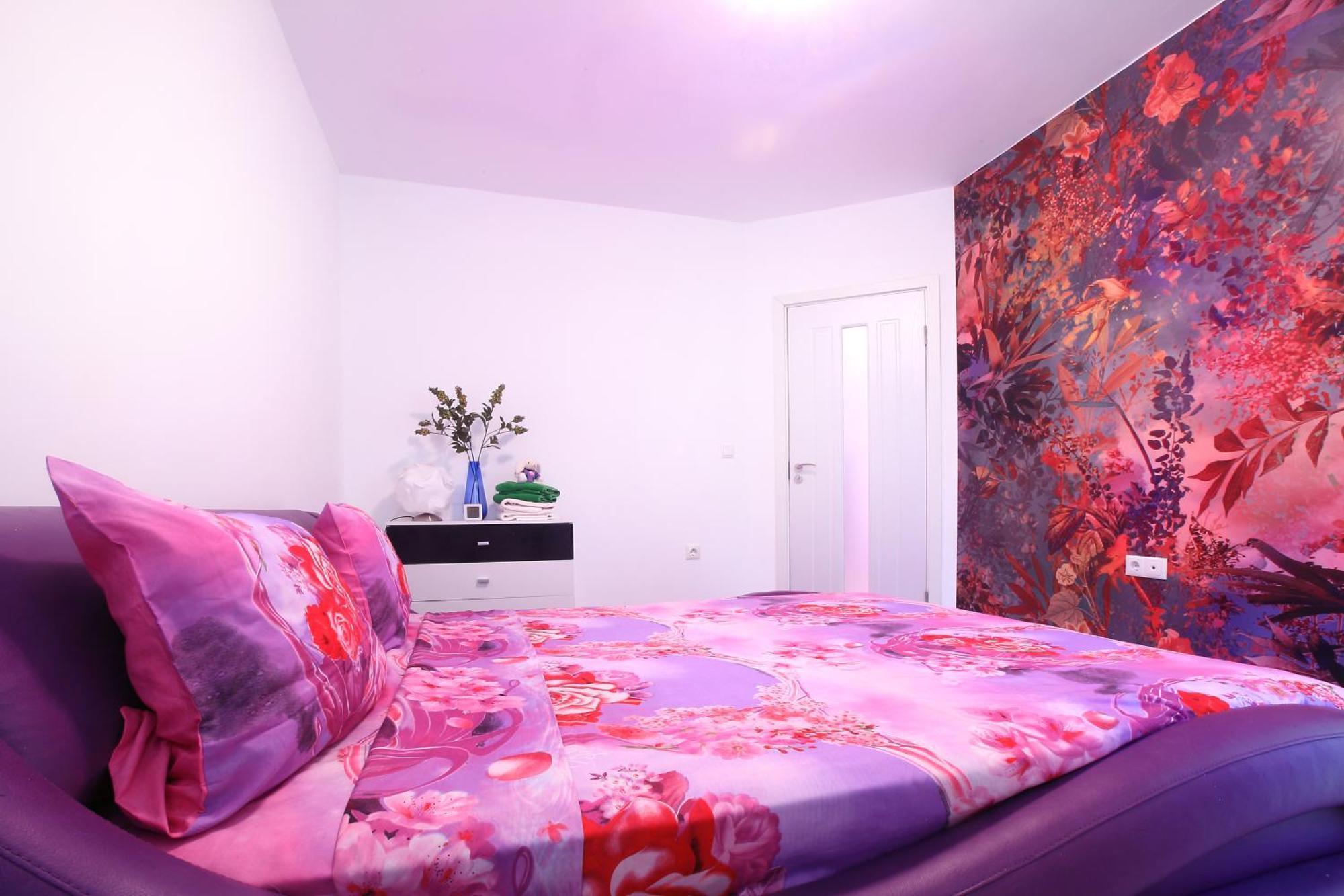 Private Apartment With Parking And Pool Balchik Exterior photo