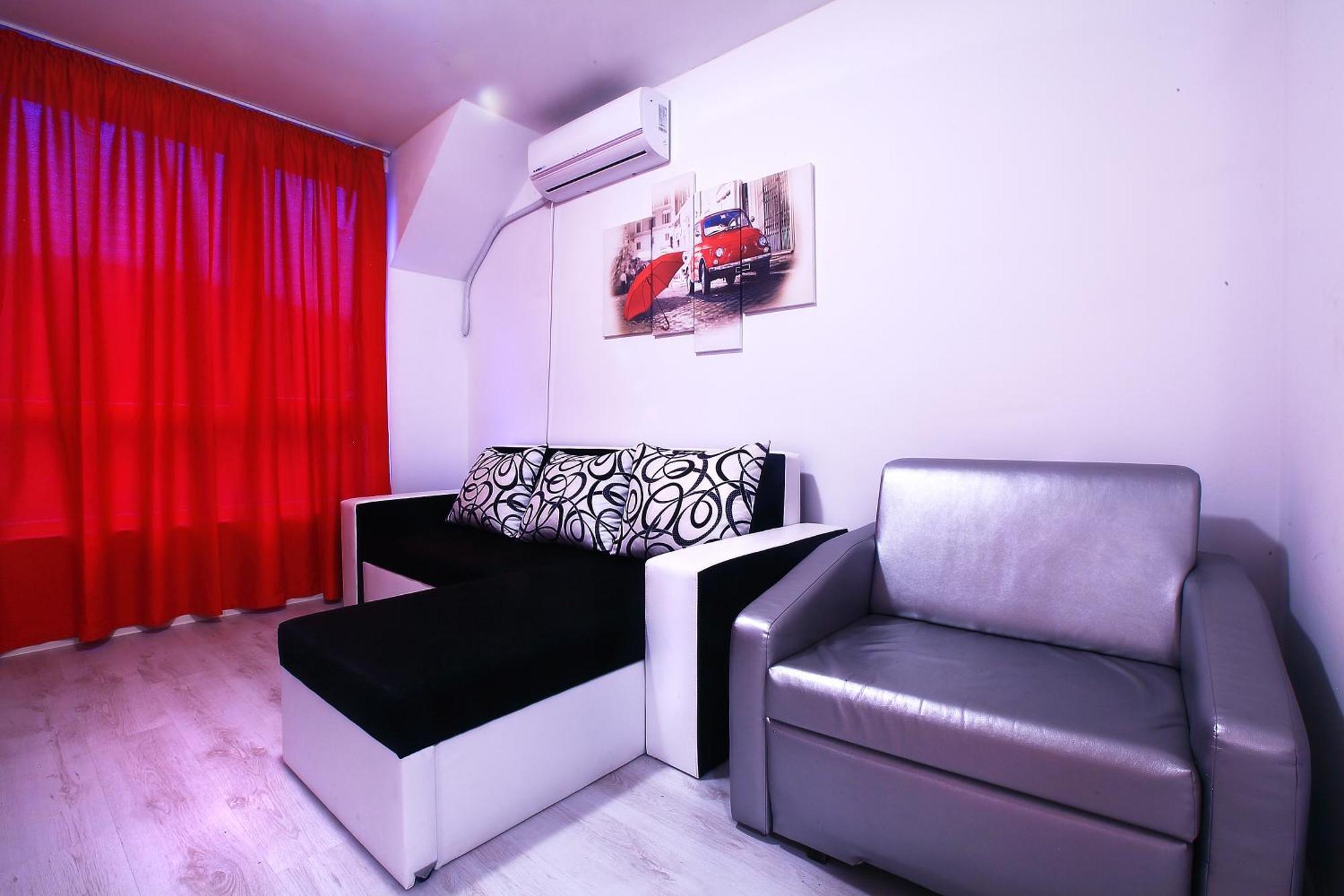 Private Apartment With Parking And Pool Balchik Exterior photo